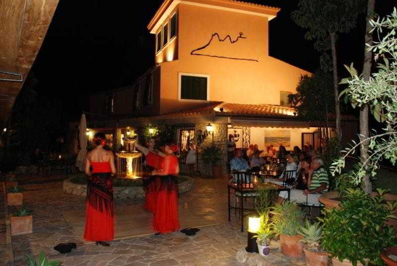 Hotel Petit Cala Fornells باغيرا المظهر الخارجي الصورة