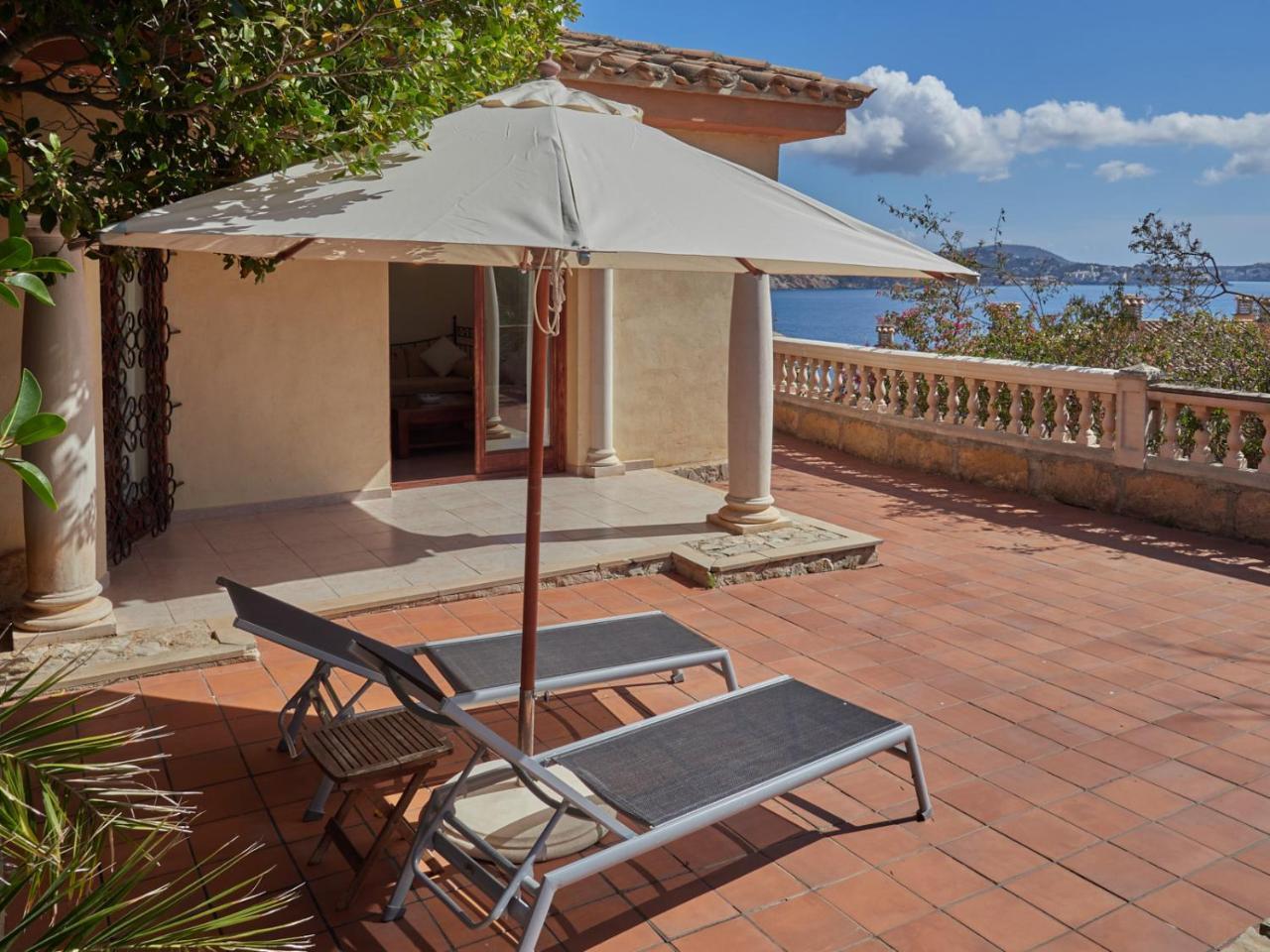 Hotel Petit Cala Fornells باغيرا المظهر الخارجي الصورة